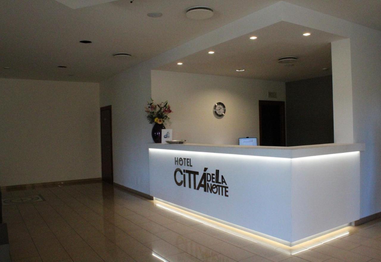 Citta Della Notte Otel Augusta Dış mekan fotoğraf